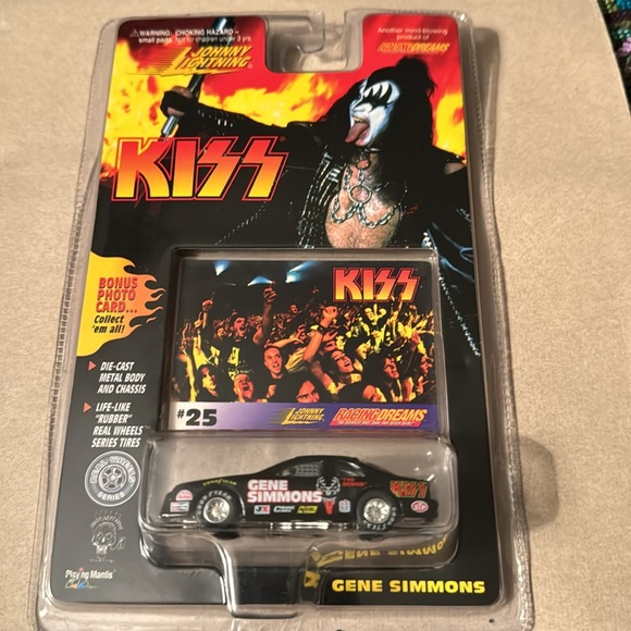 KISS Race Car, Gene Simmons, bonus Photo Card. Rock pop culture collectible - Picture 6 of 7